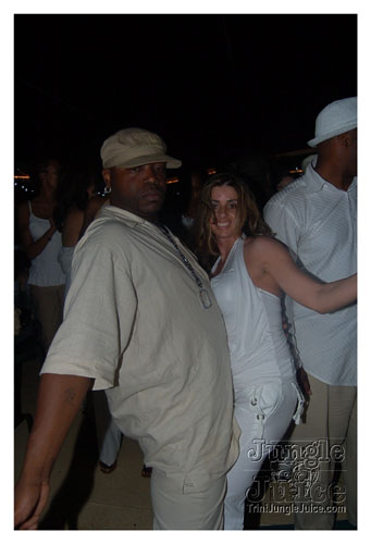 xclusv_creamsicle_2007-152
