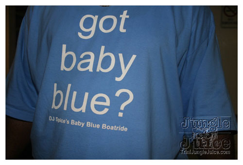 babyblue_boatride2k8-128