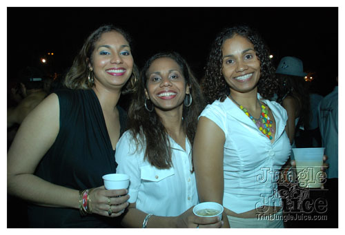 beach_house_carnival_2008_pt1-201
