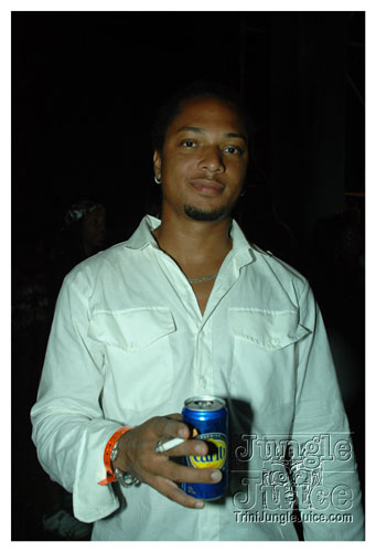 beach_house_carnival_2008_pt2-179