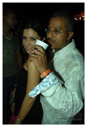 beach_house_carnival_2008_pt2-204