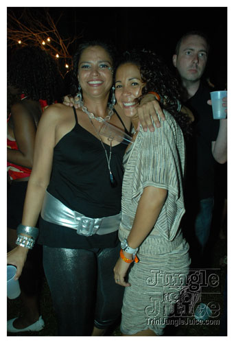 beach_house_carnival_2008_pt2-206