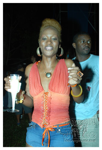 beach_house_carnival_2008_pt2-221