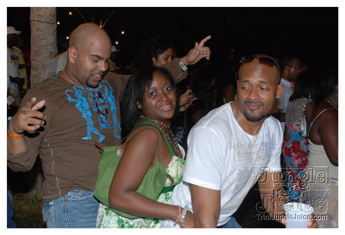 beach_house_carnival_2008_pt2-252