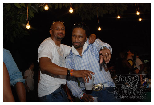 beach_house_carnival_2008_pt2-256