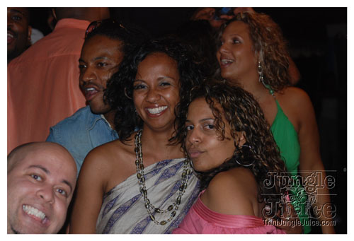 beach_house_carnival_2008_pt2-258