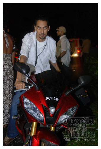 beach_house_carnival_2008_pt2-271