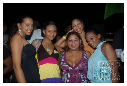 caution_2k8-036