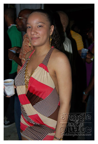 caution_2k8-142