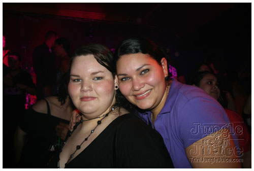 dushi_yiu_2008-035