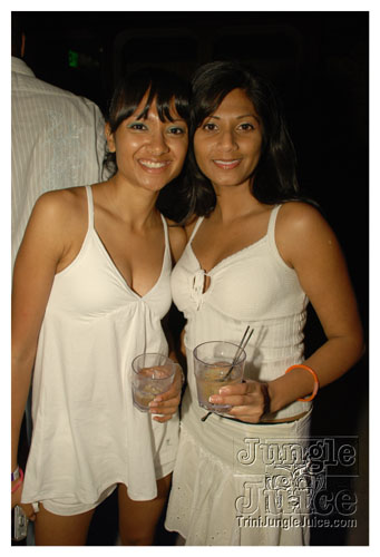 glow_trinidad-2008-143