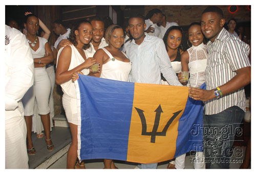 glow_trinidad-2008-168