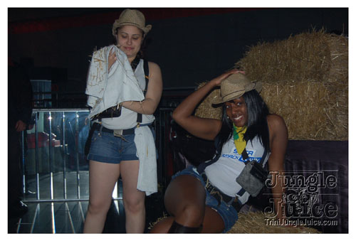 gyal_farm_08-012