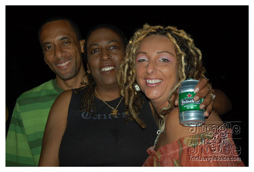 gyal_farm_08-084