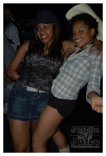 gyal_farm_08-085