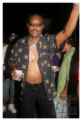 itchi_baba_retro_aug3-210
