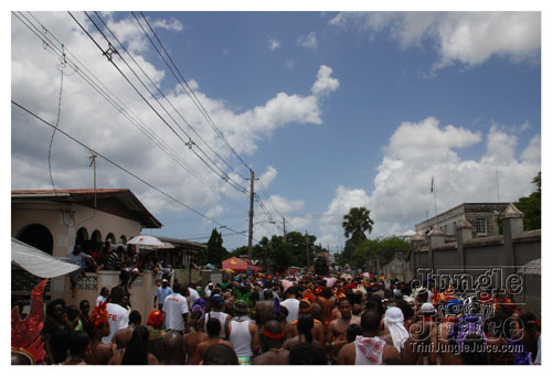 kadooment_day_2008_pt1-175