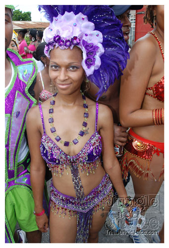 kadooment_day_2008_pt1-181