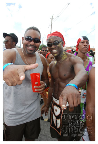 kadooment_day_2008_pt1-182