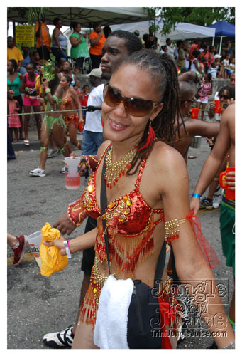 kadooment_day_2008_pt1-194