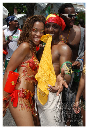 kadooment_day_2008_pt1-254