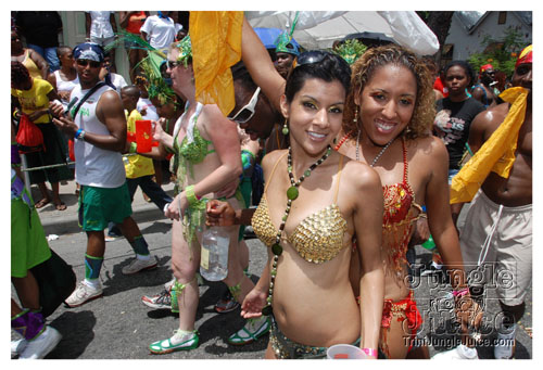 kadooment_day_2008_pt1-255