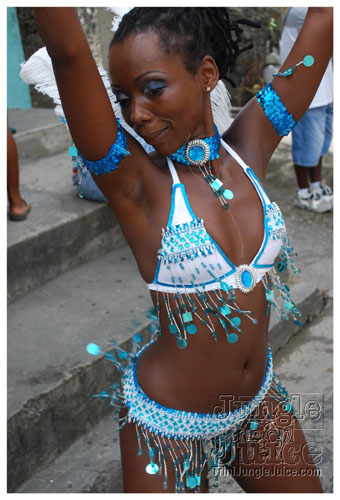 kadooment_day_2008_pt2-016