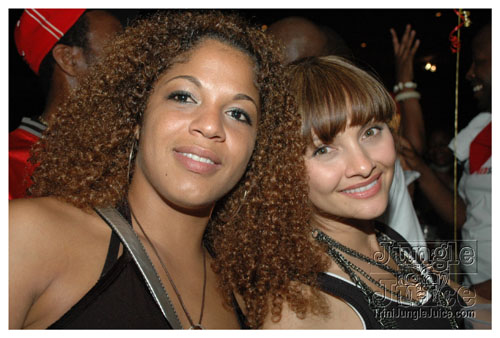 machel_friends_concert_aug2k8-227