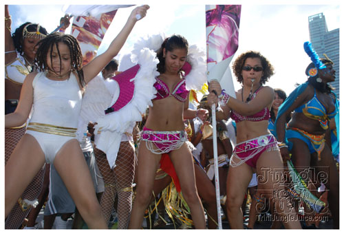 miami_carnival_2008_pt1-131