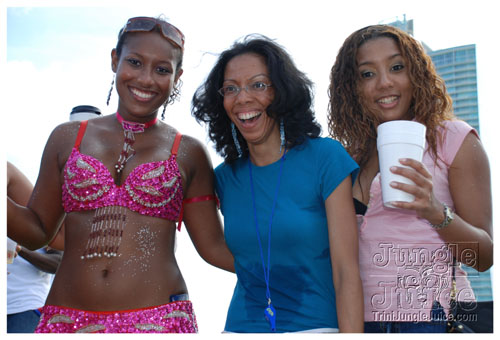miami_carnival_2008_pt1-202