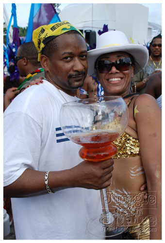 miami_carnival_2008_pt1-203