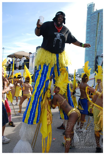 miami_carnival_2008_pt1-227