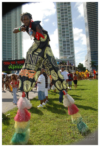 miami_carnival_2008_pt1-245