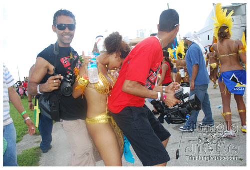 miami_carnival_2008_pt1-271