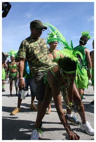 miami_carnival_2008_pt1-300