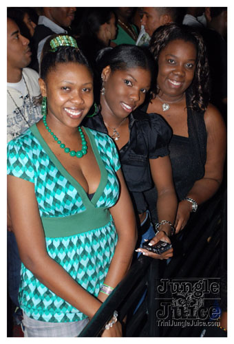naked_2008-002