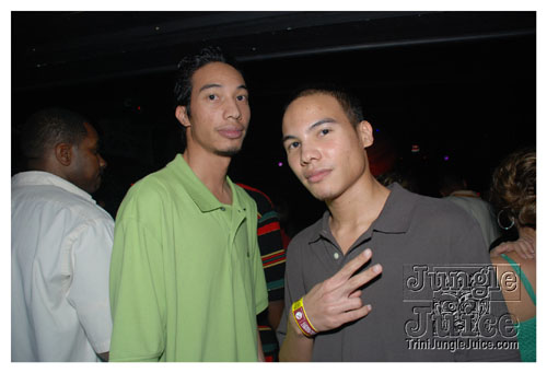 naked_2008-033