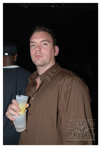 naked_2008-073