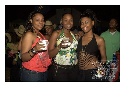 round_up_may10-020