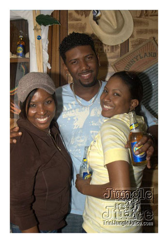 round_up_may10-077