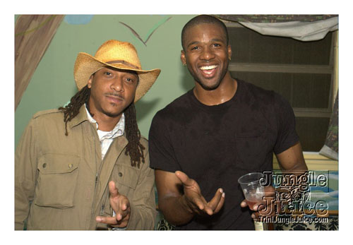 round_up_may10-092