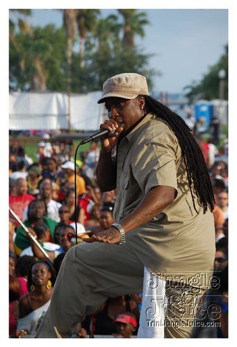 tampabay_carnival_2008_sun-238