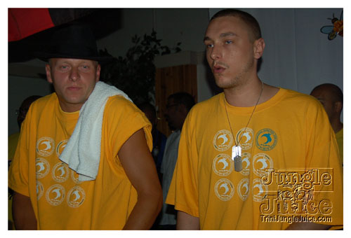 buzz_intl_jun14-081