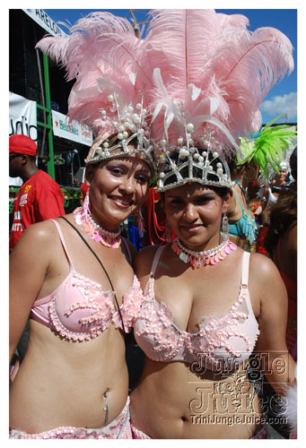 tribe_tue_2008_pt1-243