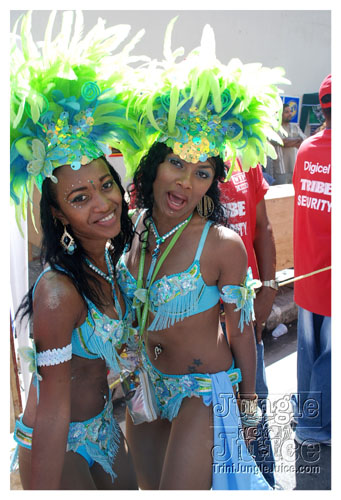 tribe_tue_2008_pt1-250