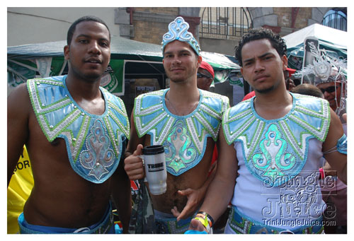 tribe_tue_2008_pt1-252