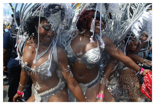 tribe_tue_2008_pt1-323