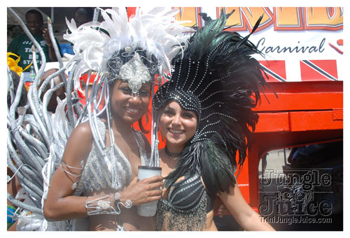 tribe_tue_2008_pt1-336