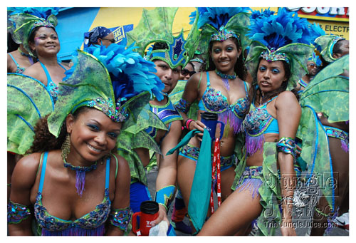 tribe_tue_2008_pt1-349