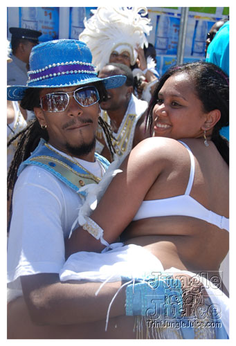 tribe_tue_2008_pt2-294